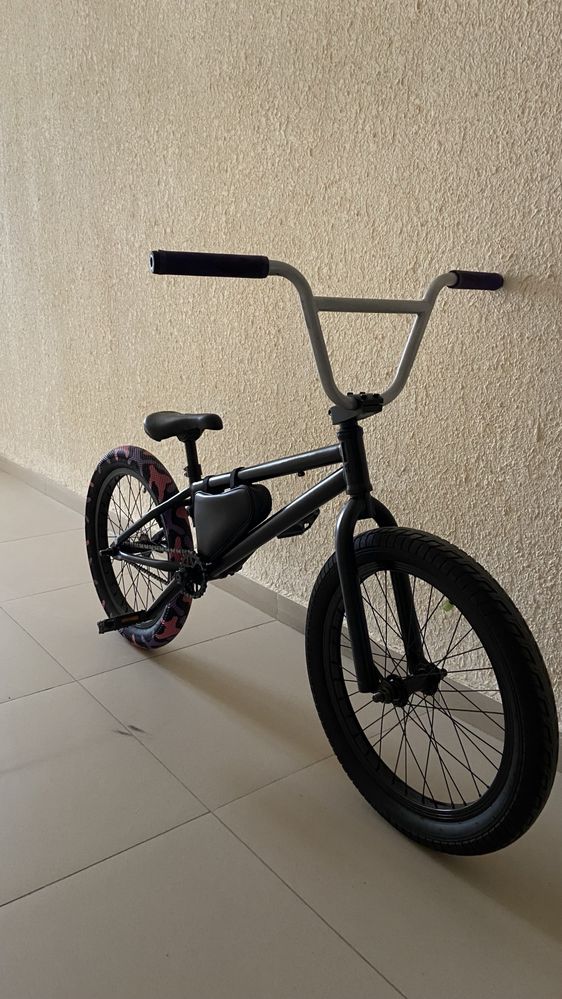 Продам трюковой велосипед bmx