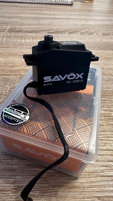 SAVOX SC1258TG-BE - Black Edition Coreless Digital Servo masina RC