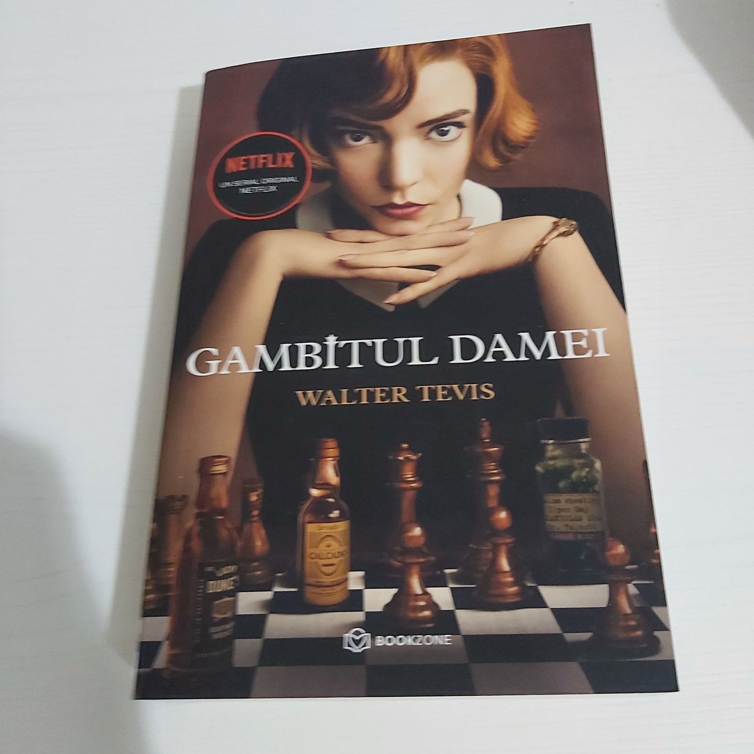Carte - Gambitul Damei