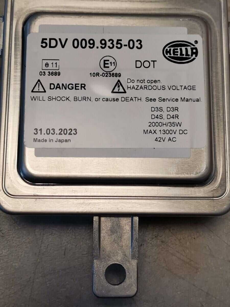 Оригинален нов баласт HELLA 5DV Audi VW Seat Skoda Volvo