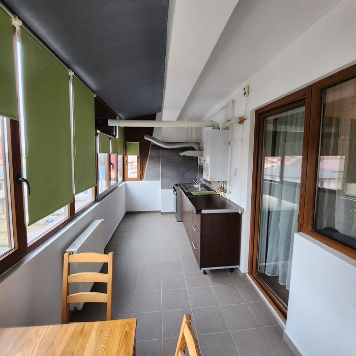 Inchiriez apartament