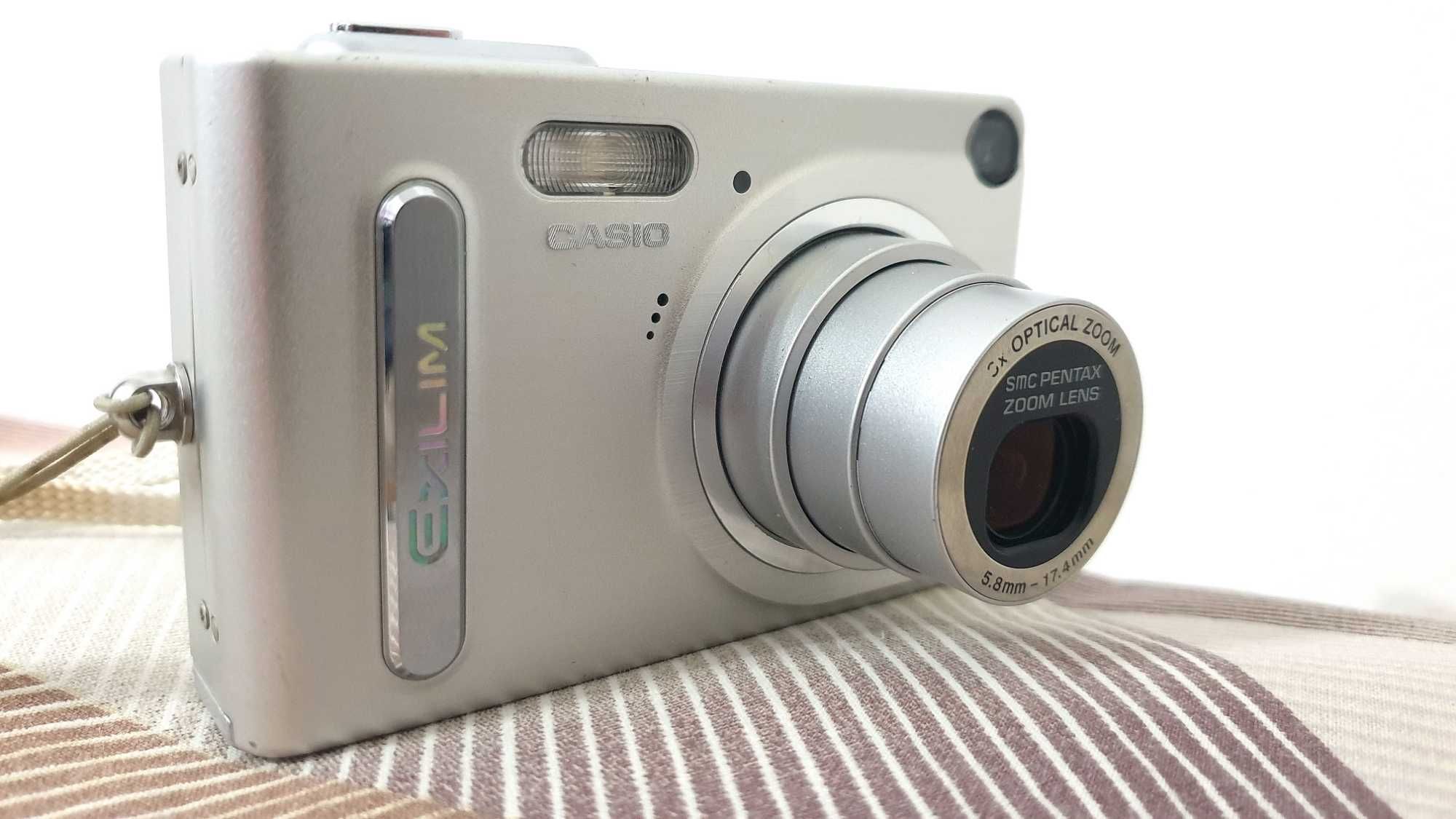 цифров фотоапарат Casio Exilim EX-Z4