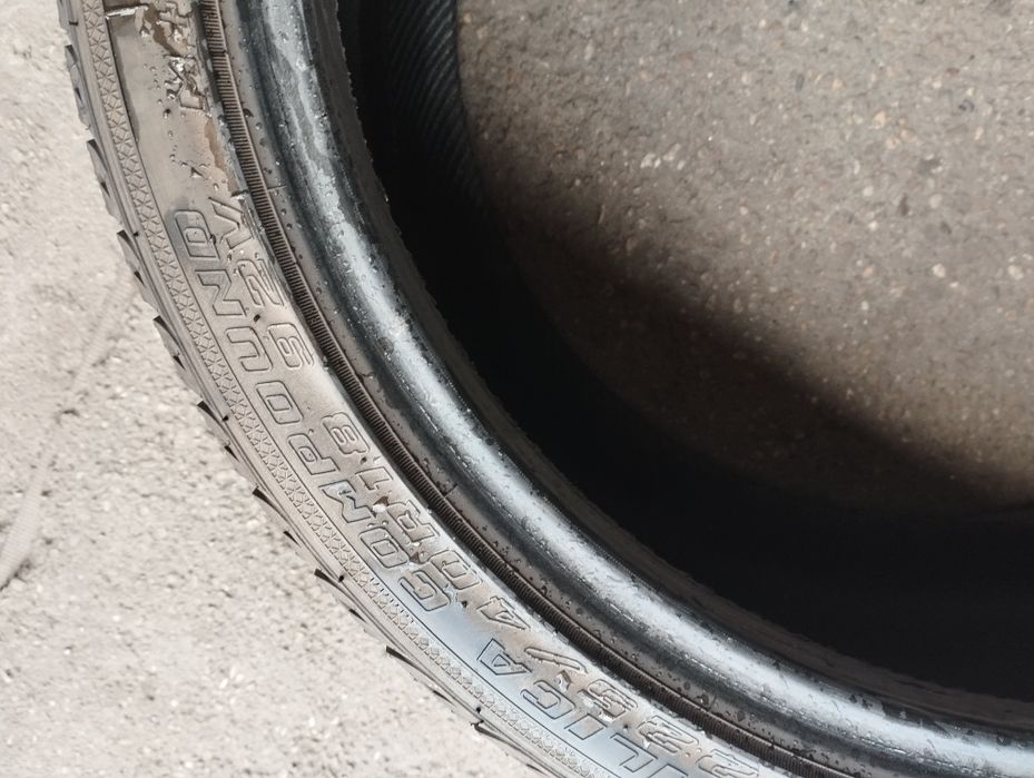 4 buc semi-noi 225 40 18. 92v Nankang , iarnă