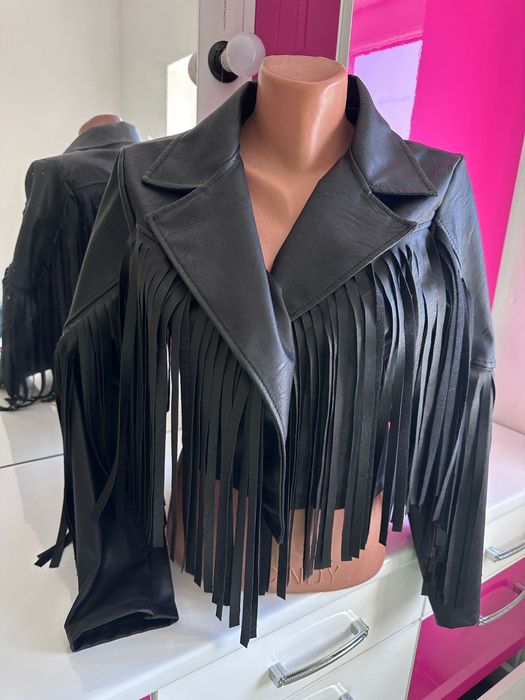 Geaca franjuri imitatie piele