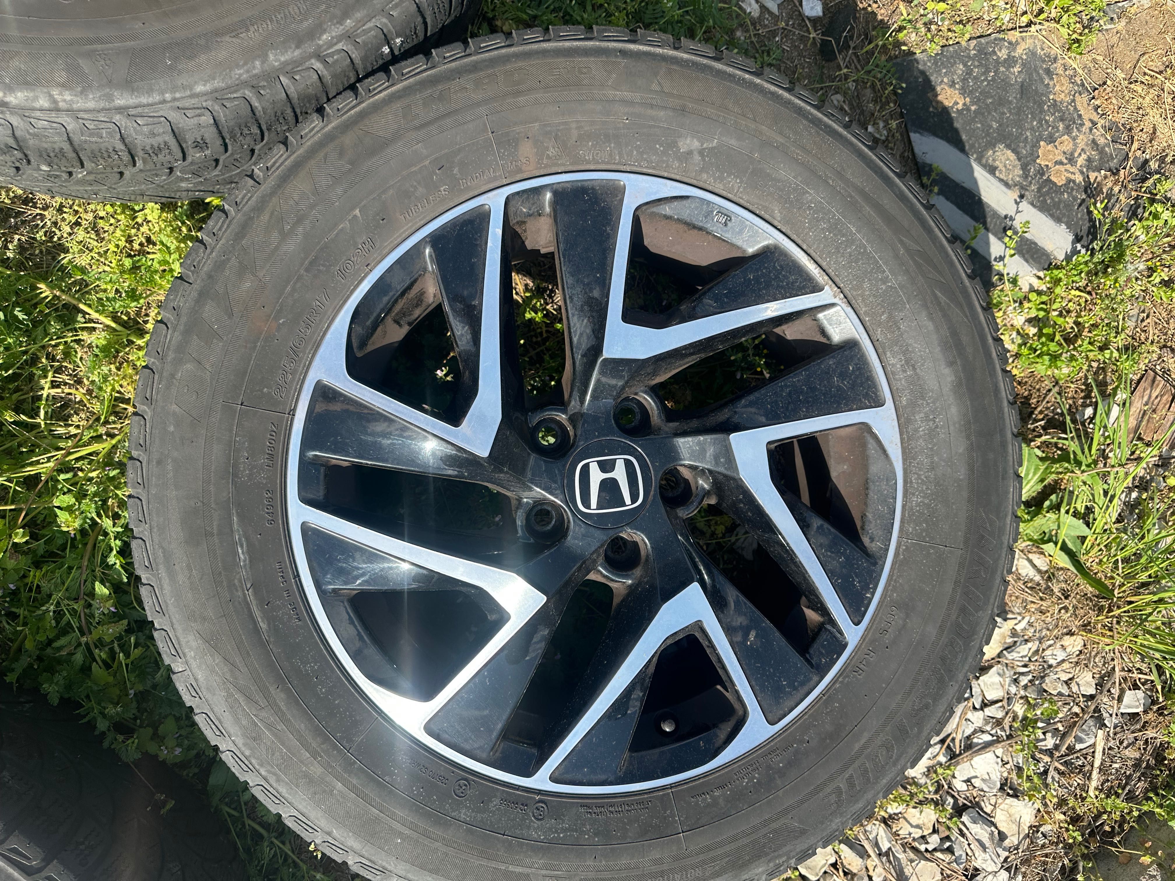 Гуми+Джанти - Внос от Франция - 17ки от Honda CRV 2014г - Executive