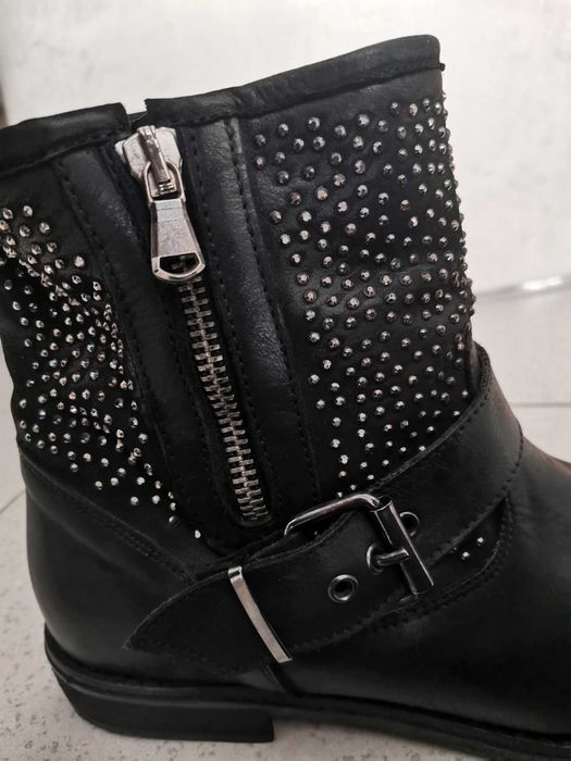 Италиански черни кожени боти