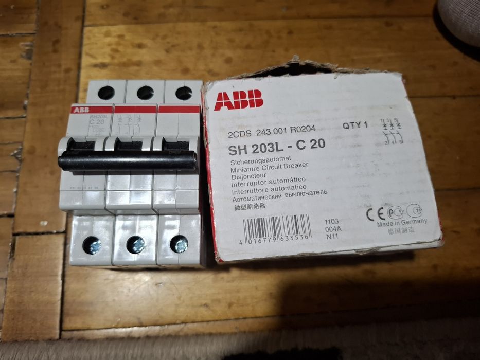 Продается автомат ABB 20 ампер 3х полюсный оригинал