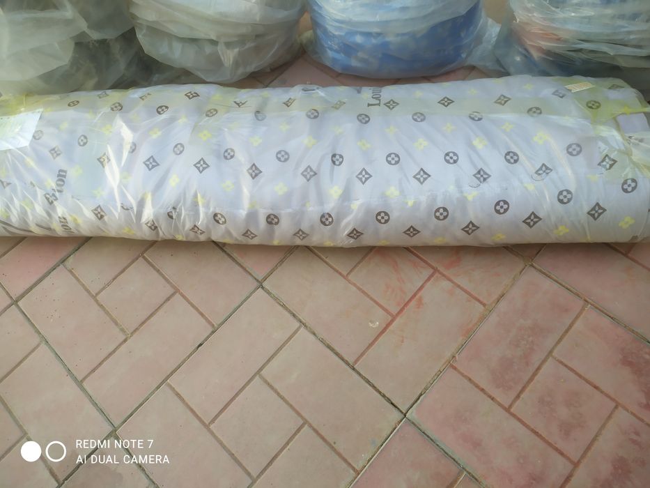 Материал сотилади