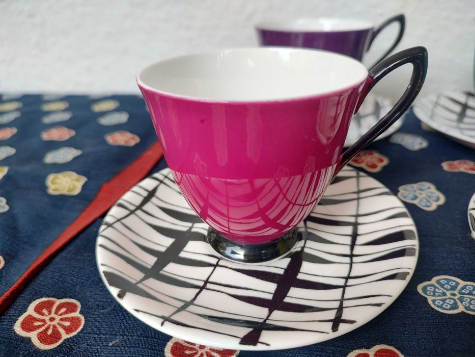 Рядък сервиз от 50-те Royal Albert South Pacific