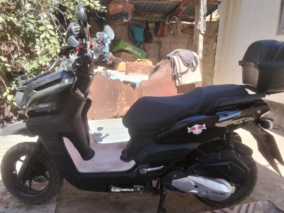 Продаю скутер танк про 300000 тенге