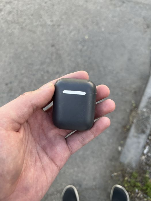 Airpods оригинал в хорошем сост
