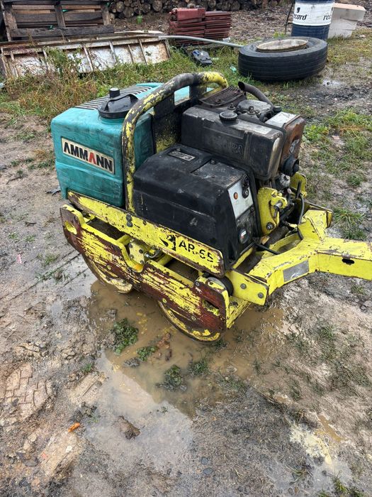 Vând cilindru compactor AMMANN