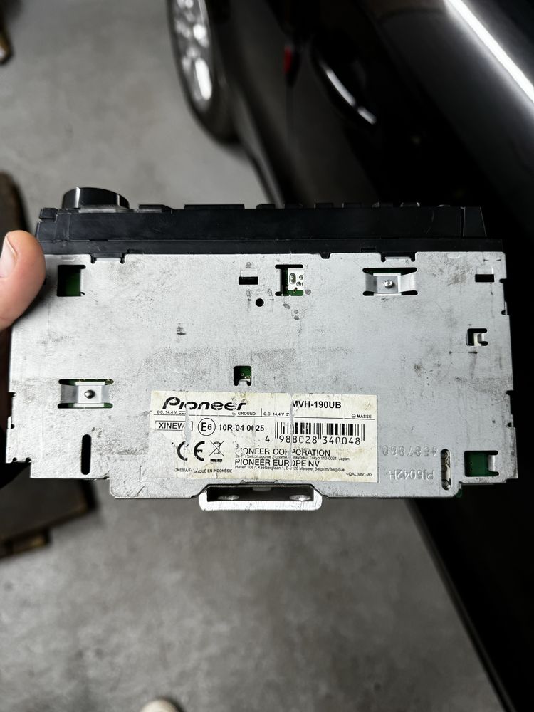 Радио Pioneer и стойка за радио за bmw e46