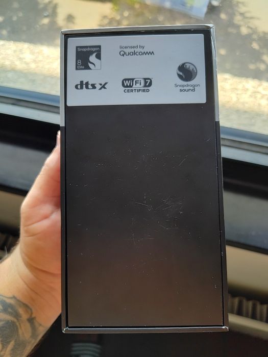 Vând ZTE Nubia Z70 Ultra Yellow Gold