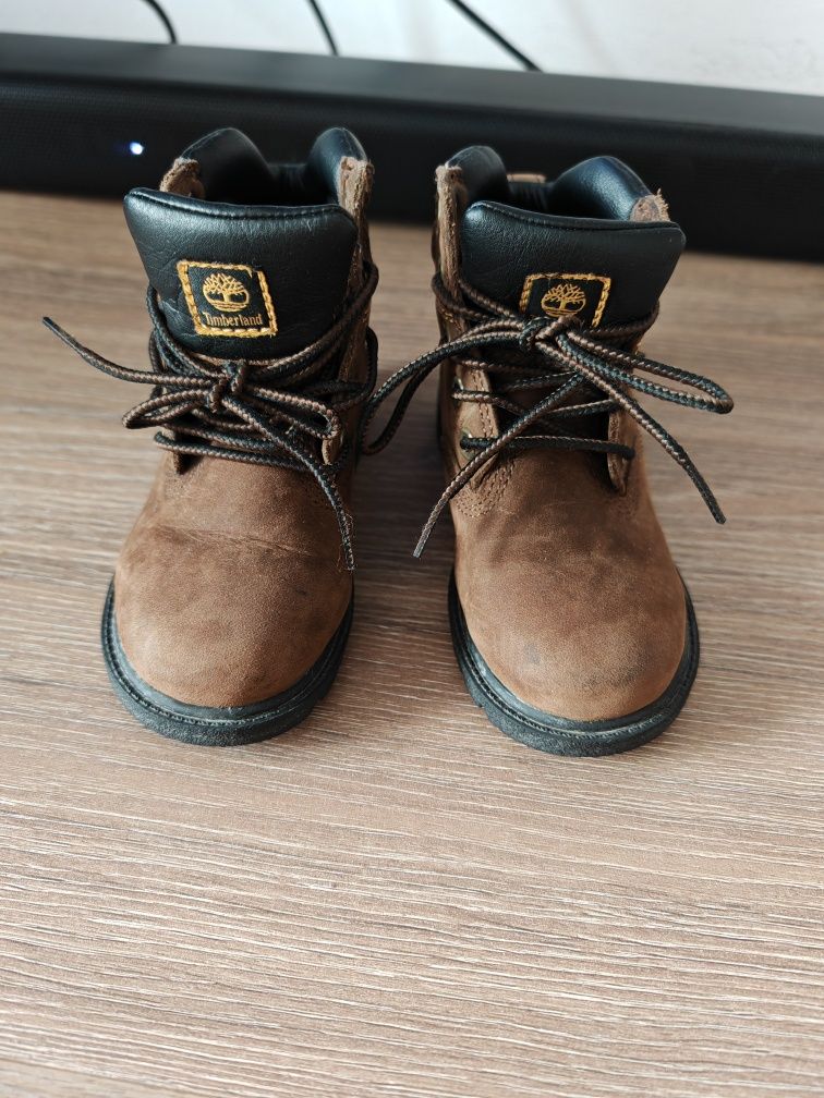 Bocanci Timberland Nr 24