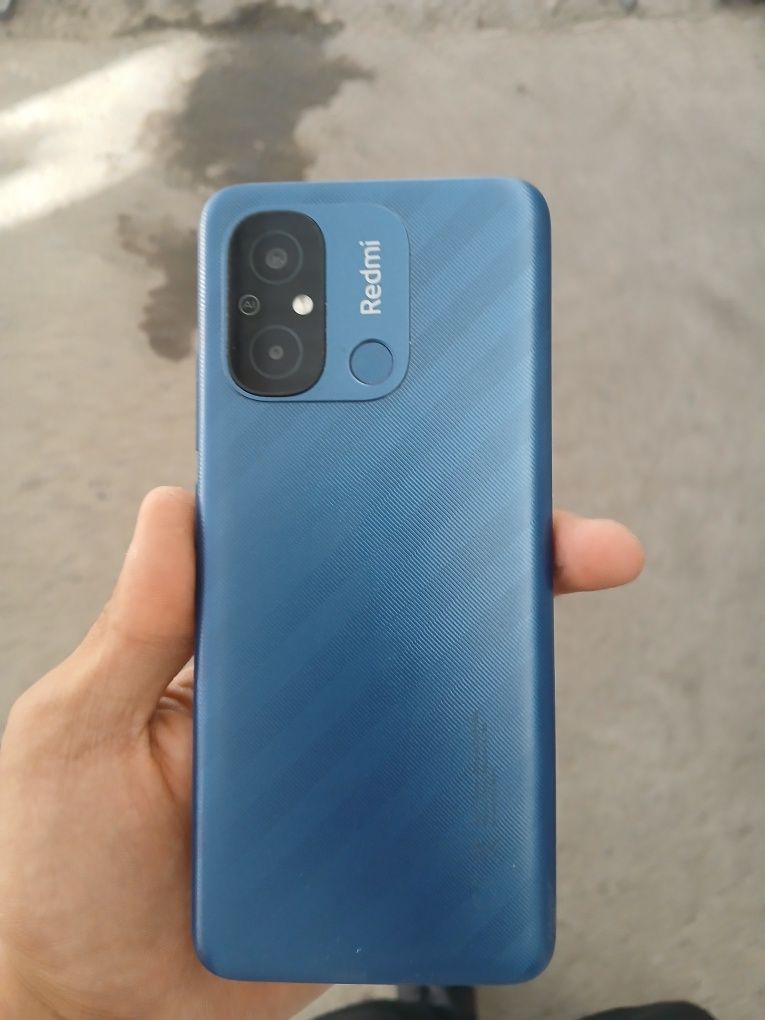 Redmi 12 c sotilad