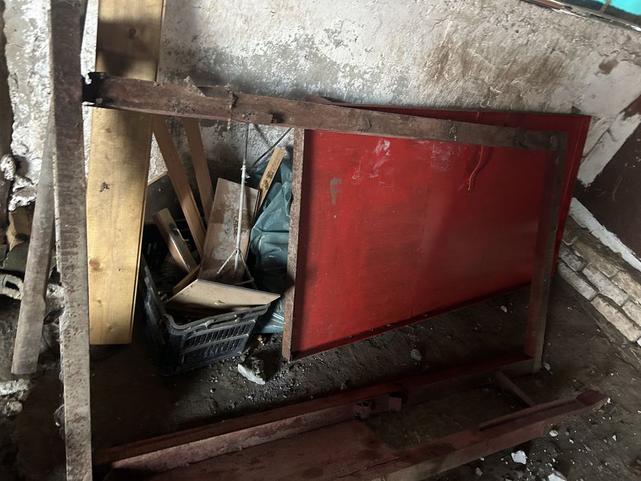 Метална желязна врата с касата