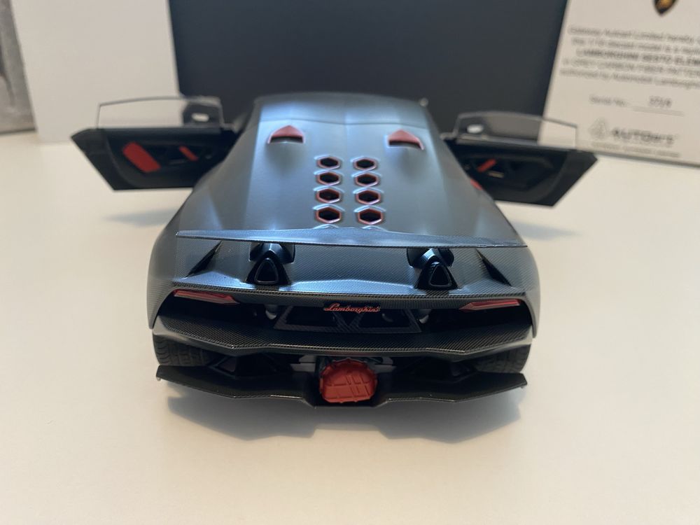 Macheta Lamborghini Sesto Elemento 1:18 AUTOart