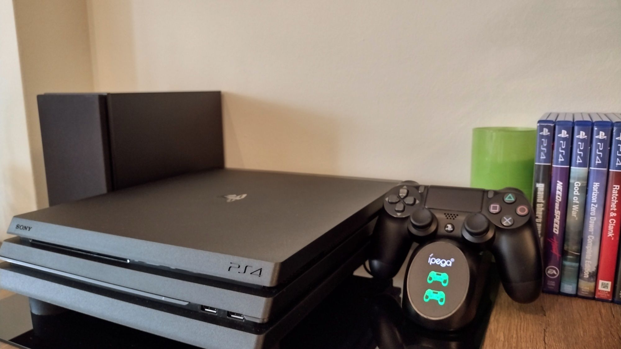 PlayStation 4 pro 1TB