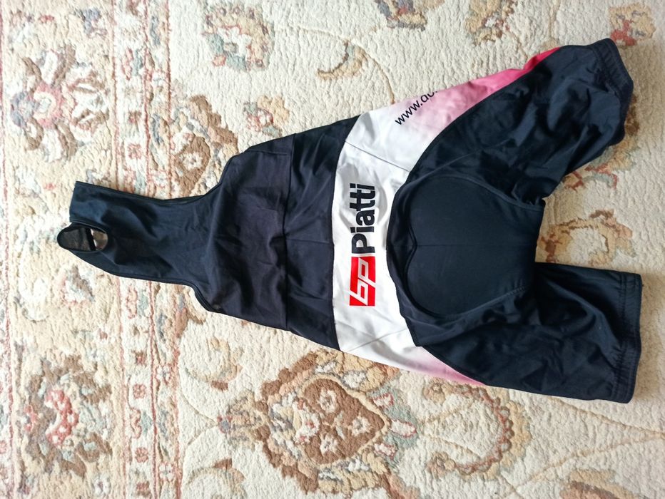 Echipament ciclism: tricou, pantaloni mărime M
