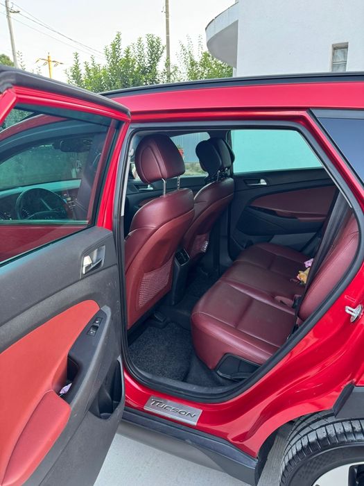 Hyundai Tucson  Luxury