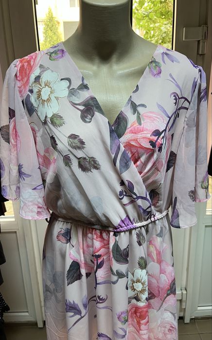 Rochie lejera vara matase ,model deosebit noua