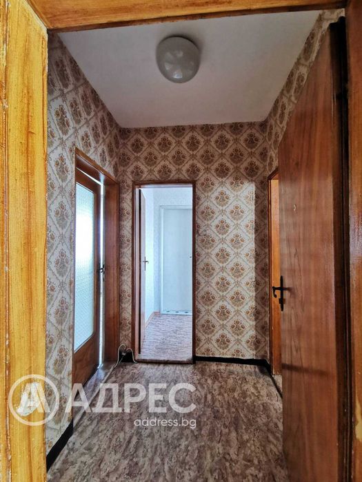 Двустаен апартамент, Здравец Изток, 66 кв.м., ет. 12, ЕПК, за ремонт