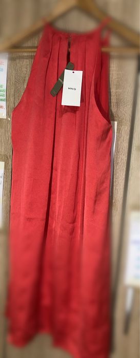 Rochie potrivita sezonului cald