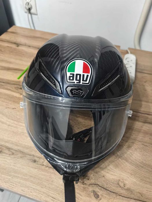 AGV Pista мотошлем