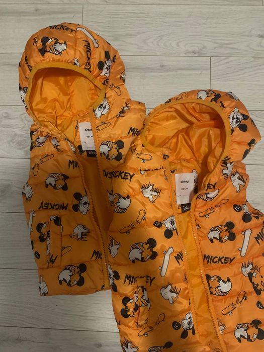 Marsupiu Ergobaby Omnibreeze + haine copil, paturici și Pampers nr 6