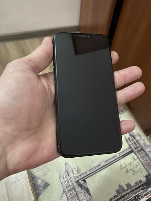 Iphone 11 pro liber de retea