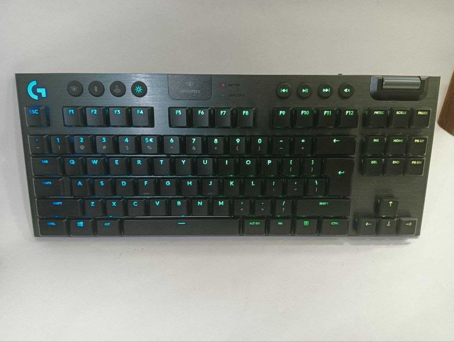 Tastatura WIRELESS LOGITECH G915 Cod 93433
