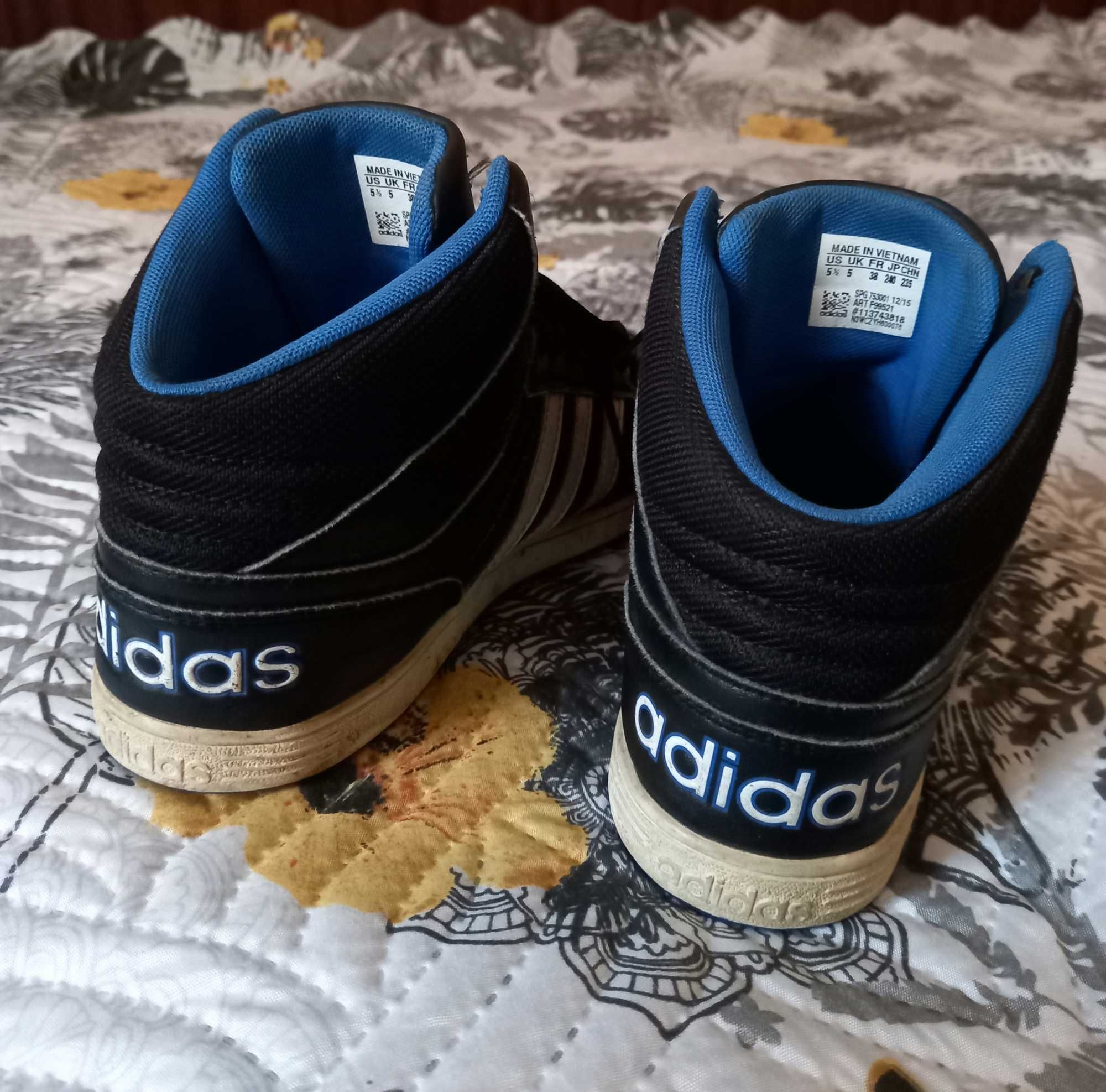 Кецове, маратонки Adidas