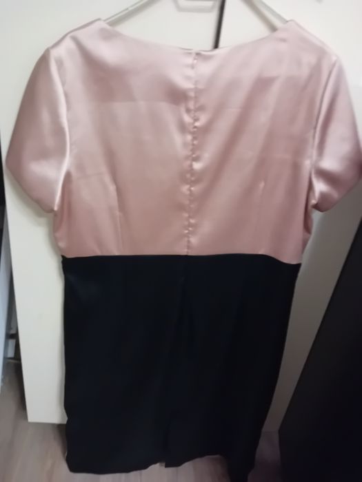 Рокля женска черно-розова