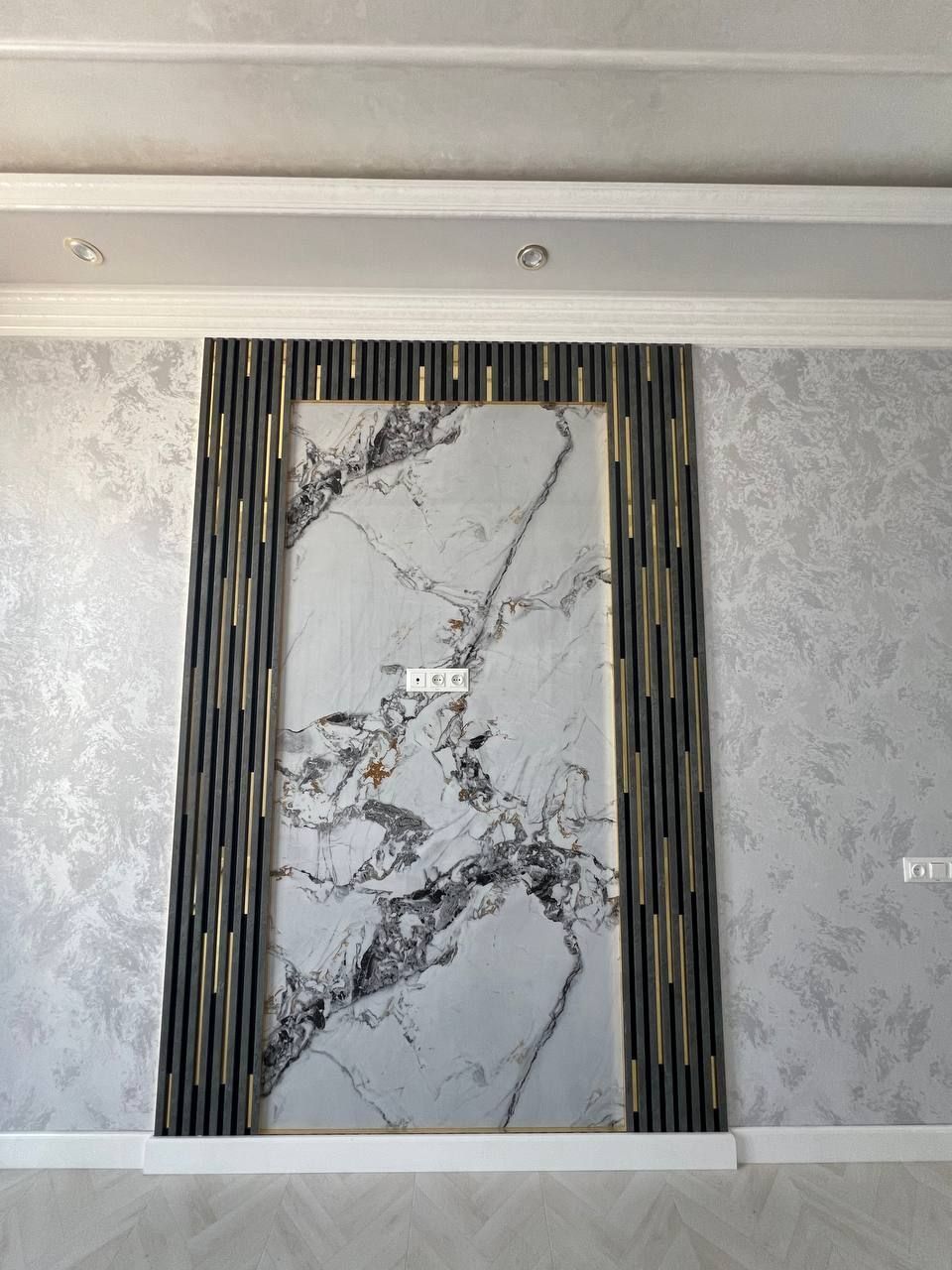 Atachenta Malyarka Vinisanka Dekor Panel ilamiza
