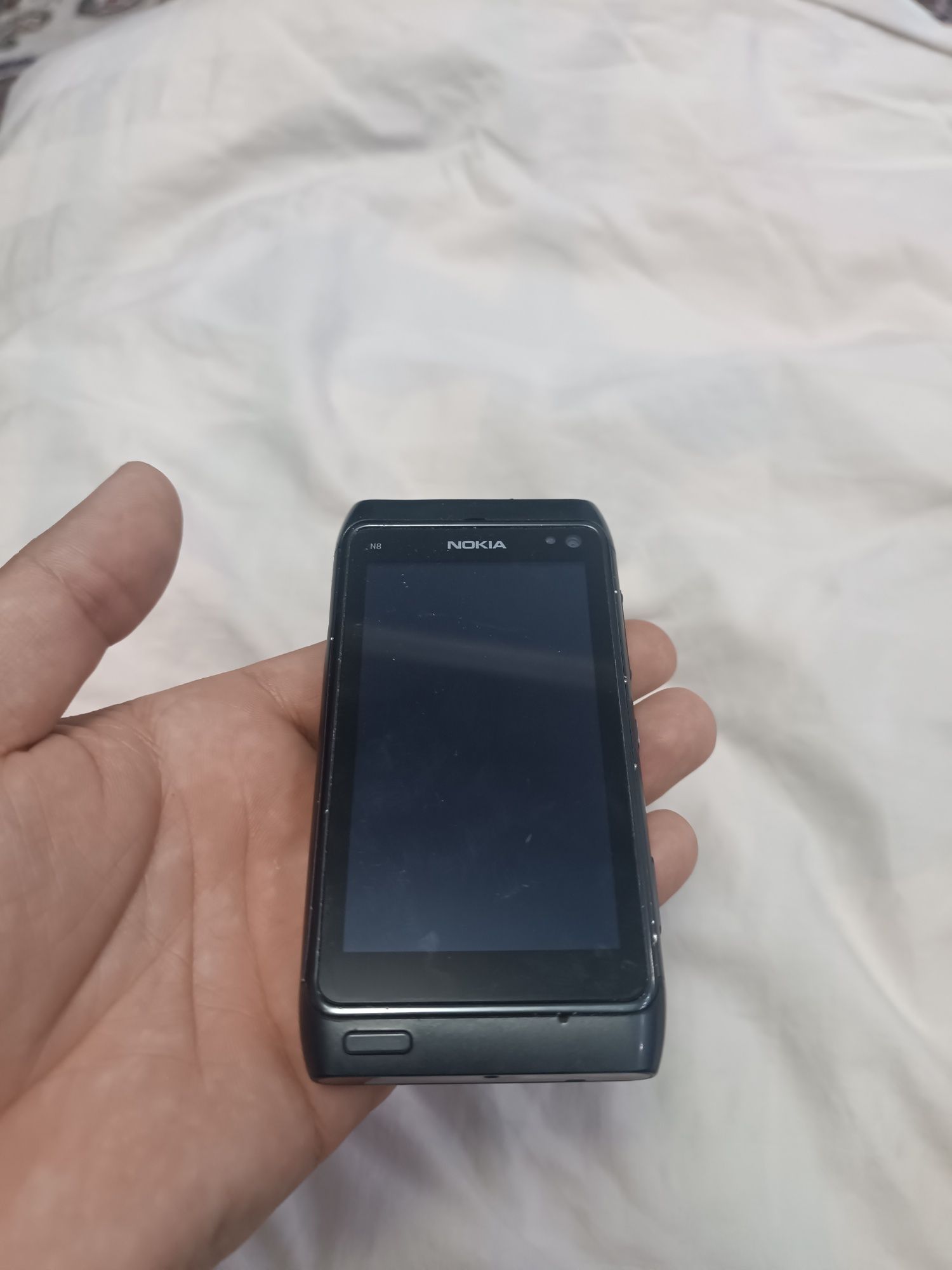 Nokia N8 retro sotaman