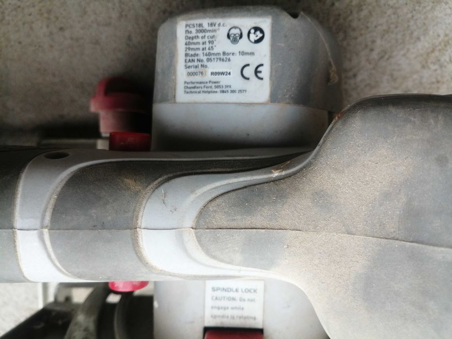 fierastrau circular cu acumulator