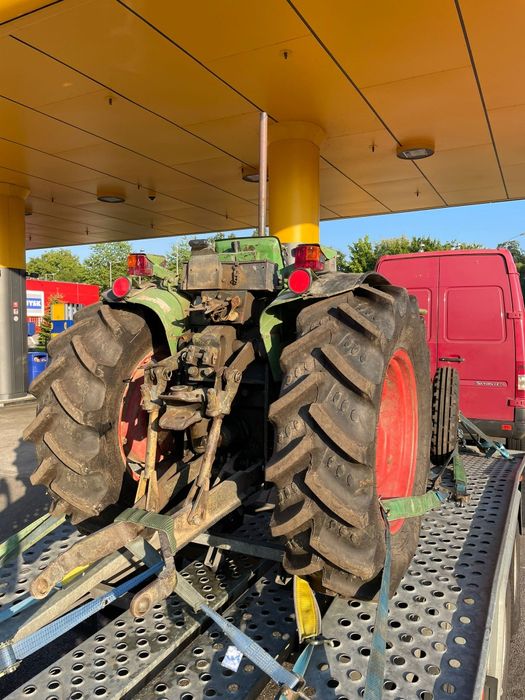Tractor fendt viticol