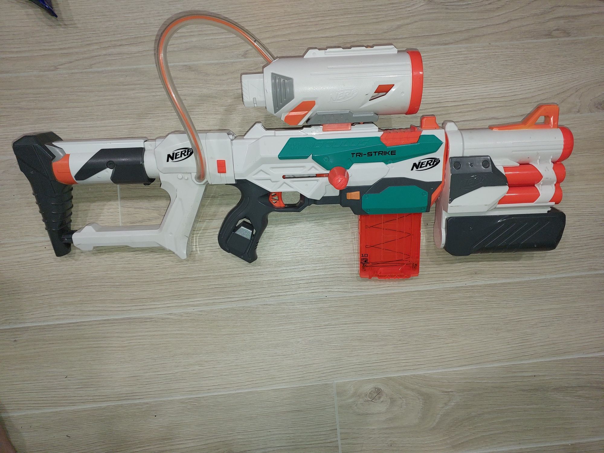 Игрушечное оружие и бластеры Nerf