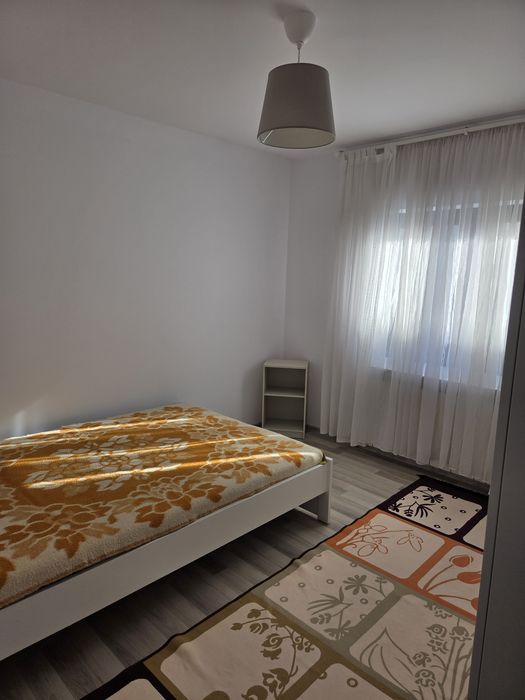 Apartament 3 camere CFR