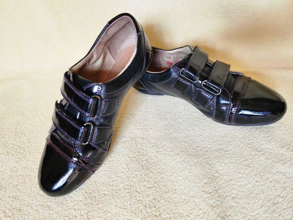 Туфли-кроссовки. Размер 35.