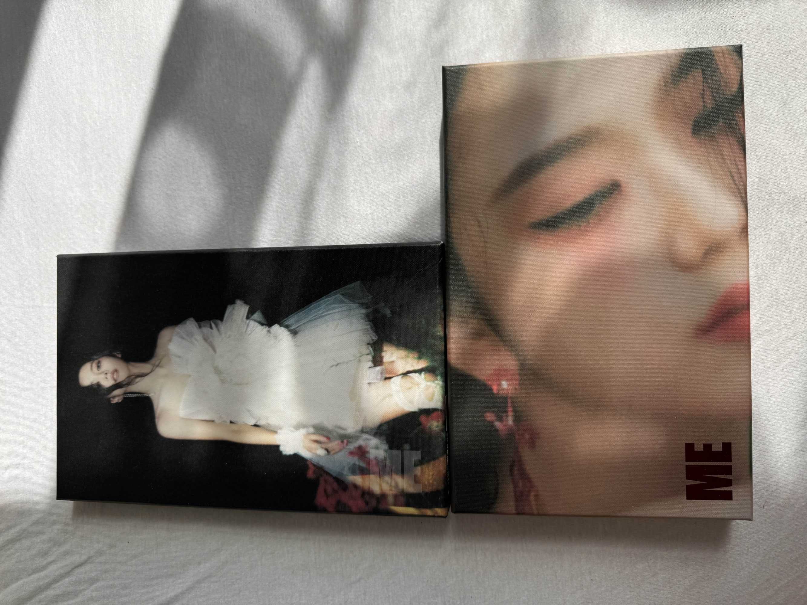 Албуми Jisoo Blackpink ME + фотокартички + Preorder benefits