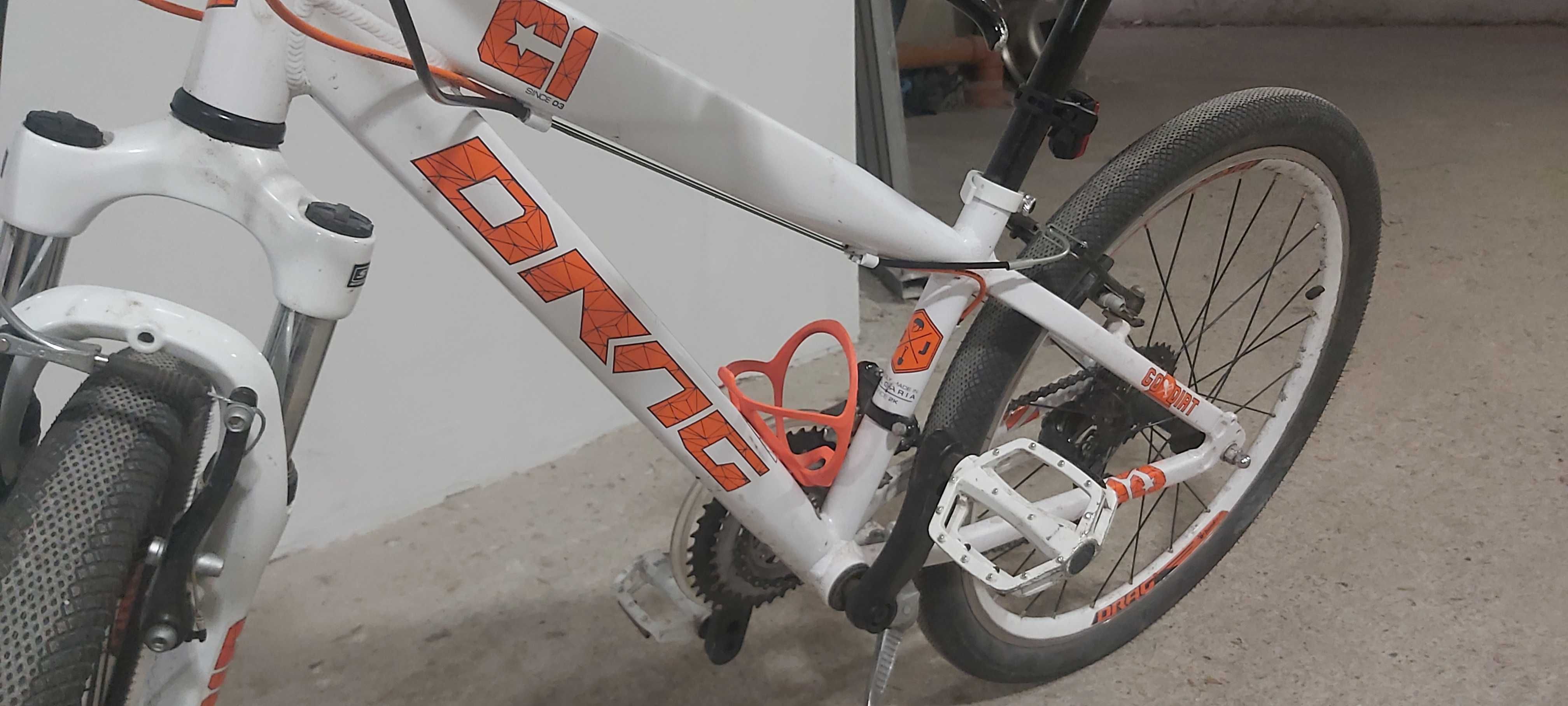 Велосипед Drag C1 Junior, 20", бял