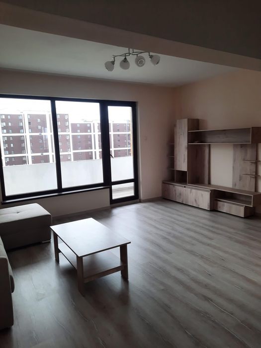 Дава се под наем Тристаен апартамент в Пловдив, Тракия - 92 кв.м за 550 € - Снимка #1