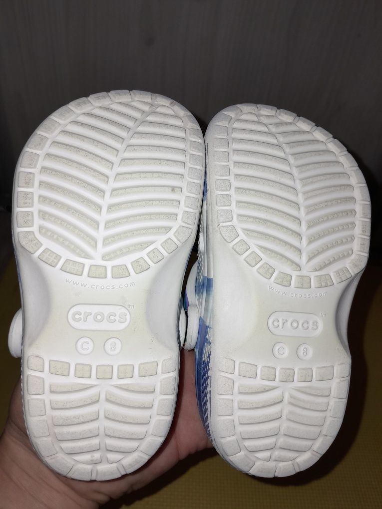 Детски чехли crocs c8 и c9