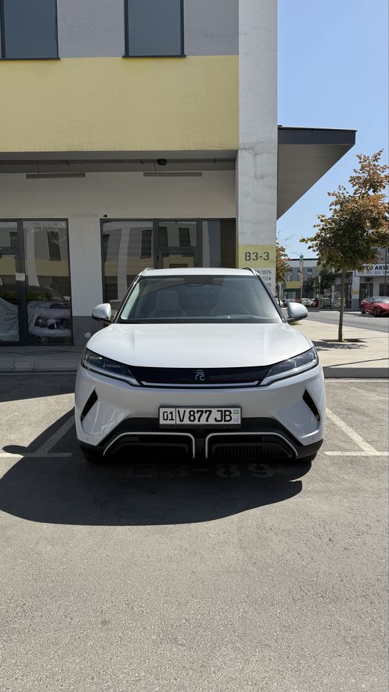 2024 yil Byd yuan up 11 000 km yurgan eng full pozitsiyasi Toshkent