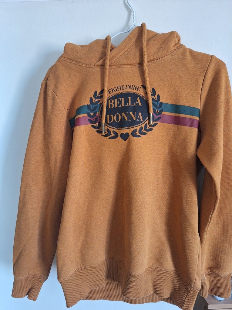 Оранжево худи (hoodie) eight2nine