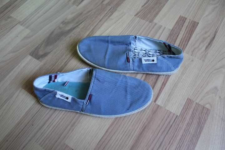 Espadrile Tommy Hilfiger 42 si fusta in 10 M
