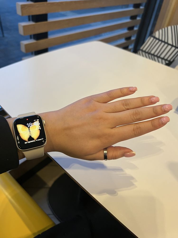 Идеальные smart часы ‚Apple Watch SE 44mm