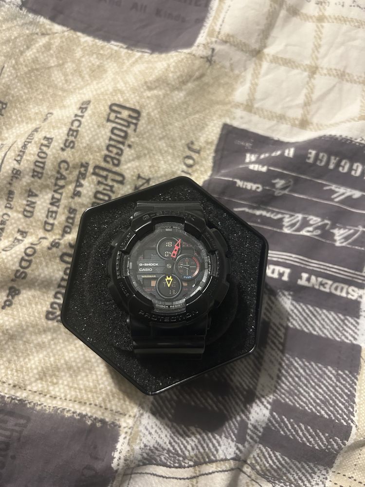 Часовник G-SHOCK